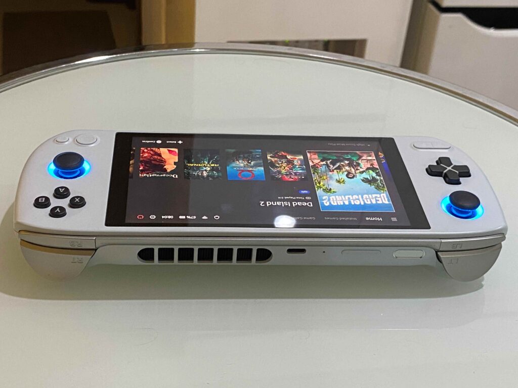 AYANEO AIR Plus - A Powerful Windows Handheld That Fits in Your Pocket 5 AYANEOAIRPlusTop