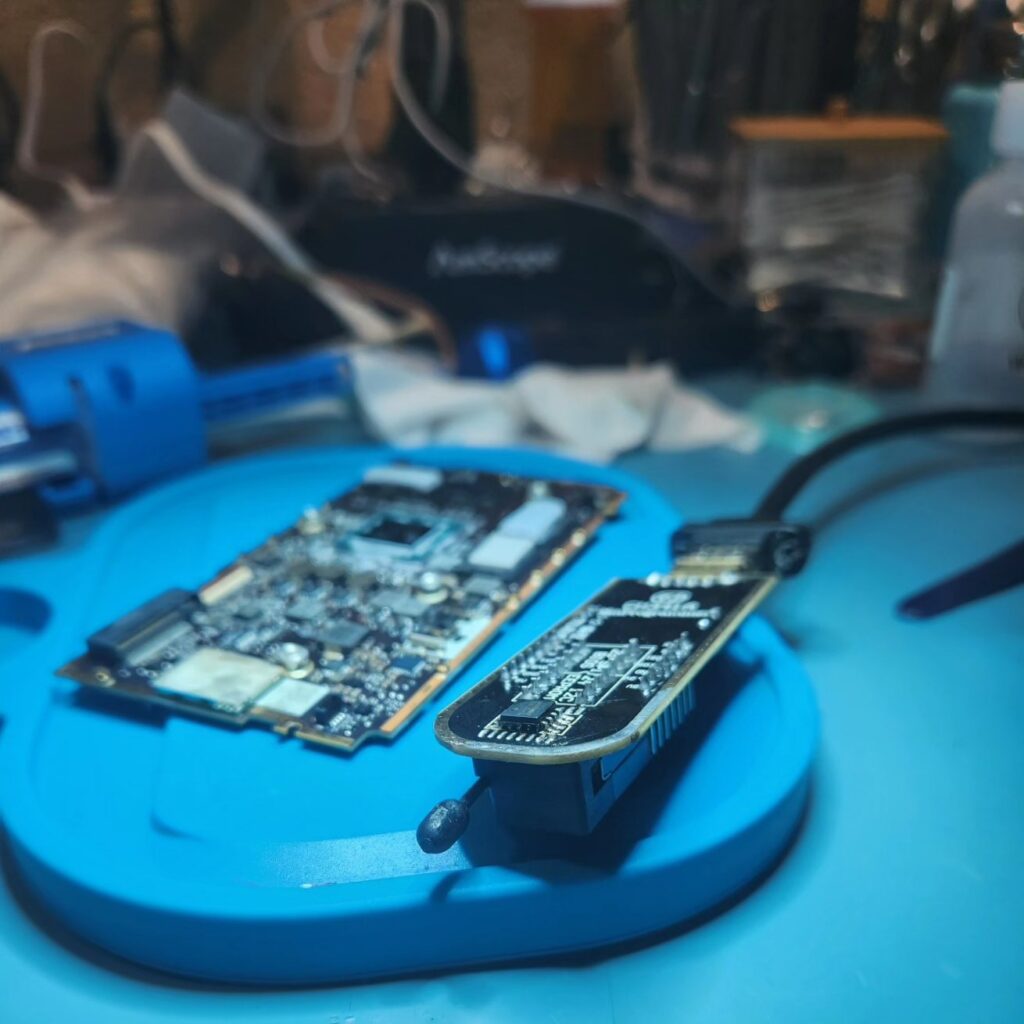 Someone Put 32gb RAM and New WiFi Card in a Steam Deck 3 Deck32RAM3