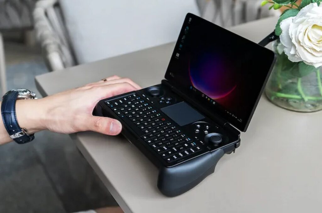 GPD WIN Mini Indiegogo Campaign is Now Live 1 GPDWINMini