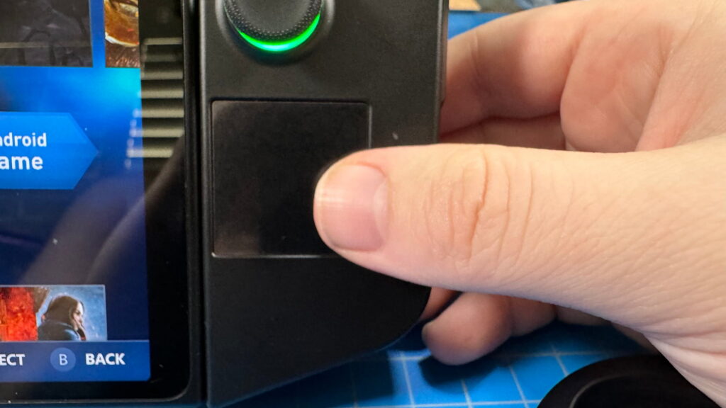Lenovo Legion Go First Impressions - FPS Mode is a Game Changer 3 LegionGoTrackpad 1