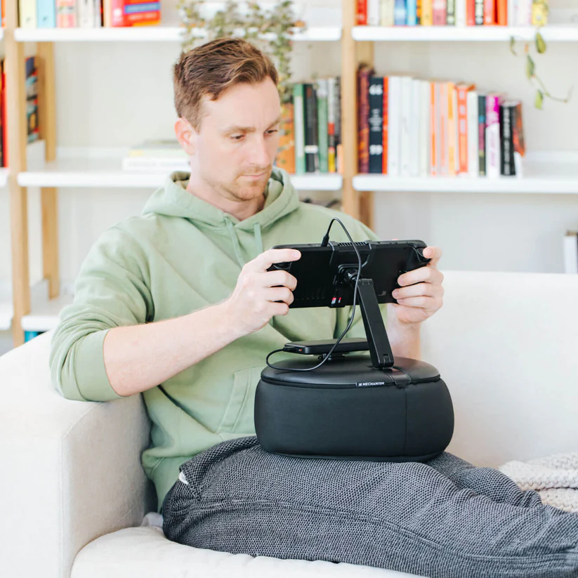 A New Steam Deck Gaming Pillow Is Here To Save Your Arms From Falling Asleep 2 GamingPillowSteamDeck2