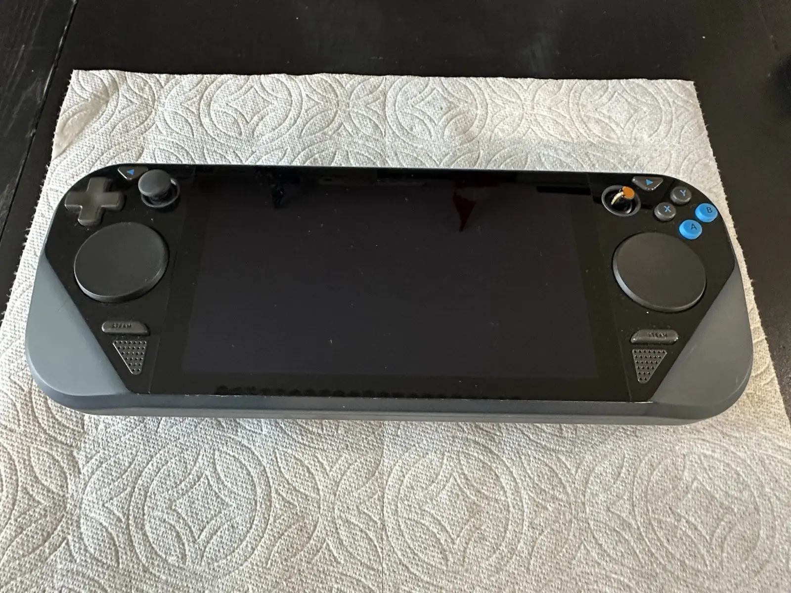 An Early Prototype of the Steam Deck Was Sold on eBay 5 SteamDeckEarlyProrotypeEbay1