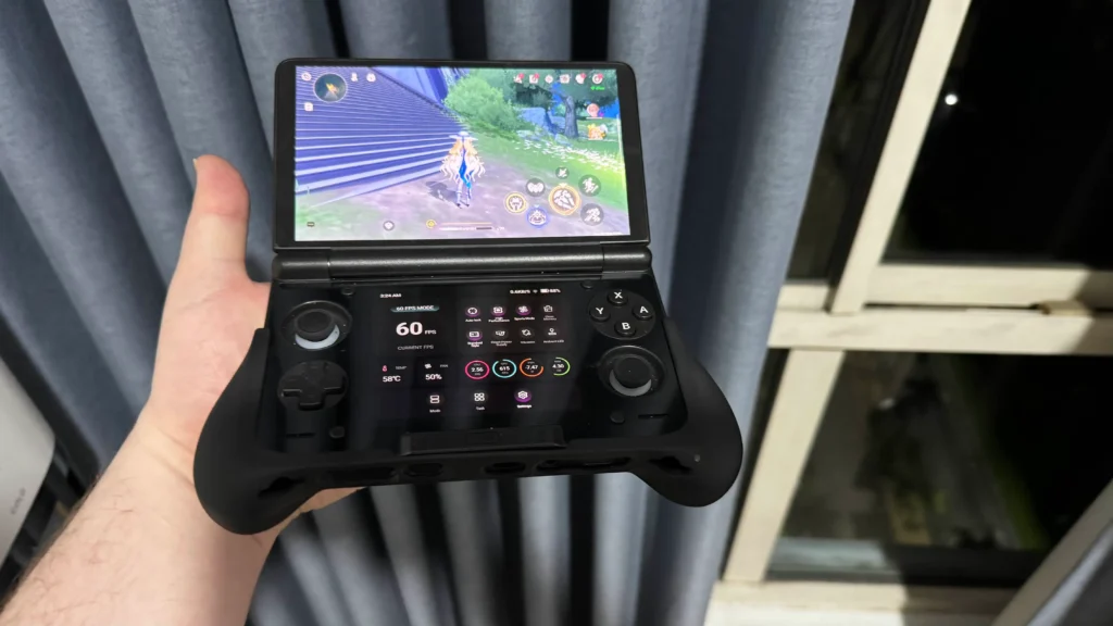 AYN Thor Review - 3DS Emulation Has Never Felt So Good 6 AYNThorSlipOnHandles