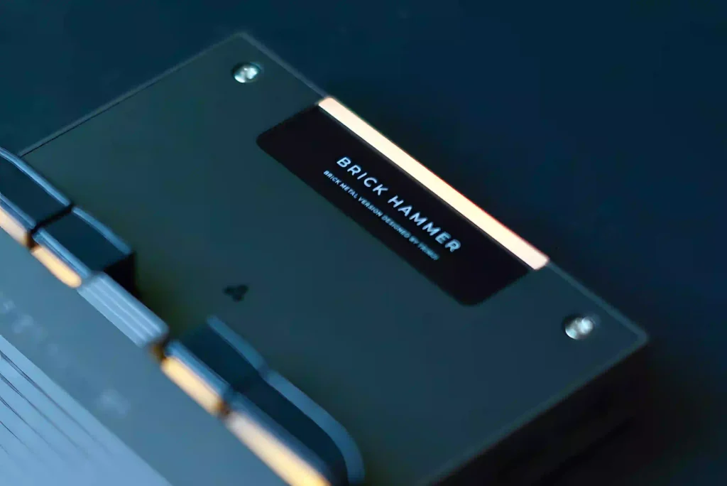 TrimUI Brick Hammer is a Premium Take on a Proven Handheld 4 Back of TrimUI Brick Hammer2