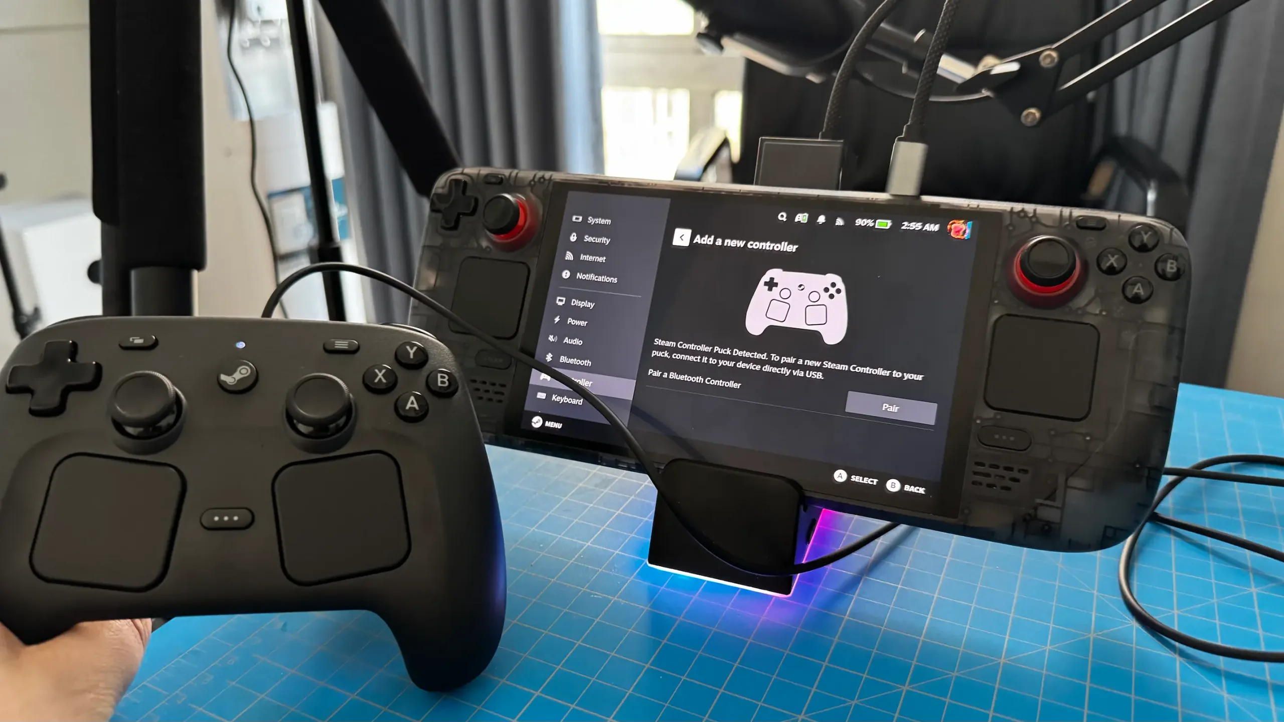 How To Set Up The Steam Controller On The Steam Deck 4 SteamControllerConnectedtoDock scaled 1