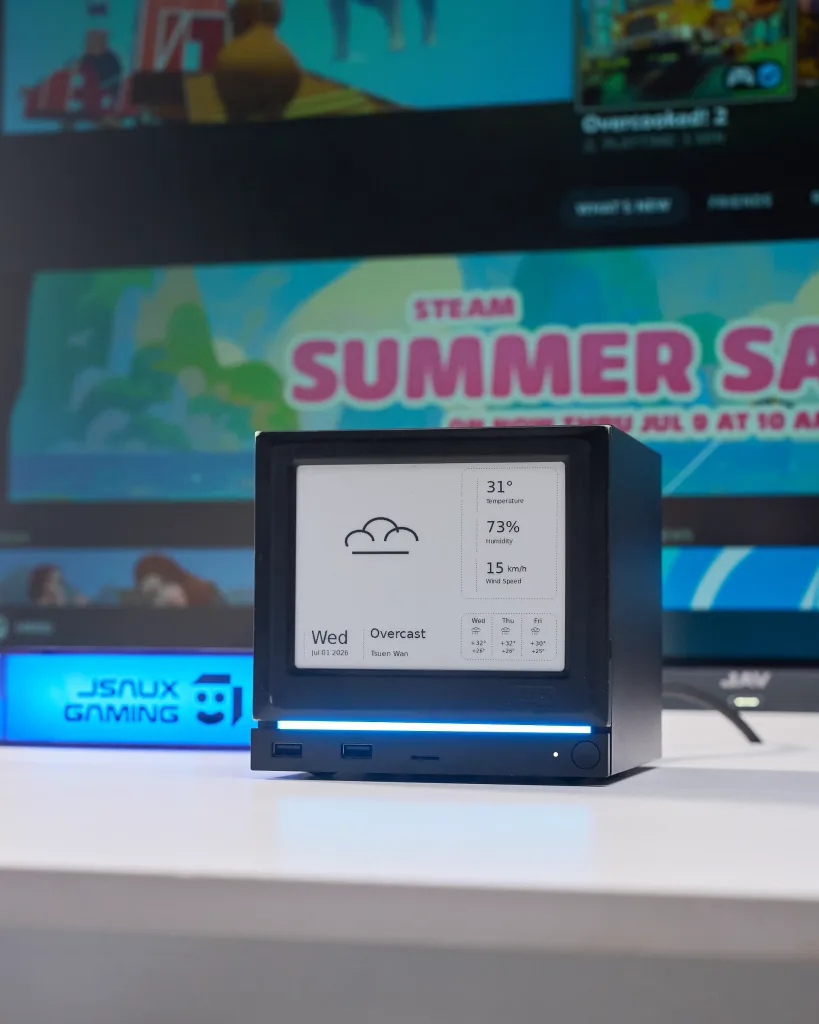 JSAUX Unveils Three Steam Machine Faceplates Coming Later This Year 4 5.83in Mono EInk Prototype