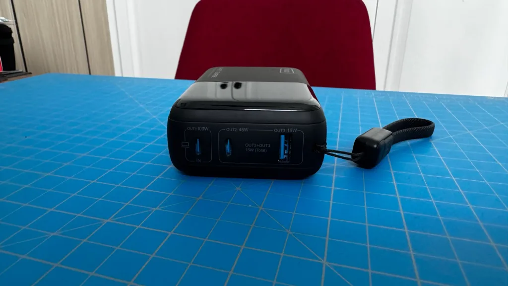 INIU Cougar P63 Power Bank Review - An Incredible Portable Power Bank 3 INIUCougarP63Ports